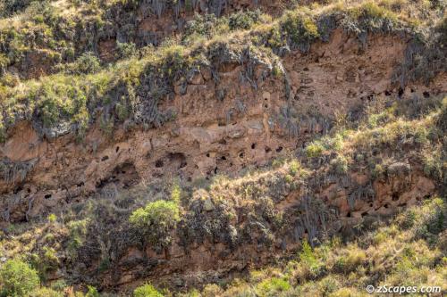 T'antana Marka burial caves @ Pisaq numbering over 3500