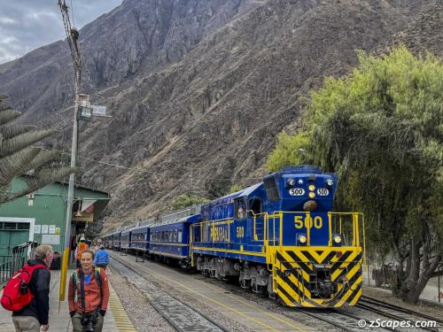 Ollantaytambo departure station via PeruRail