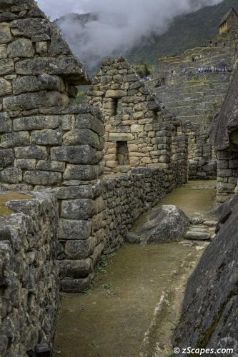 Example of the tight stonework and structures