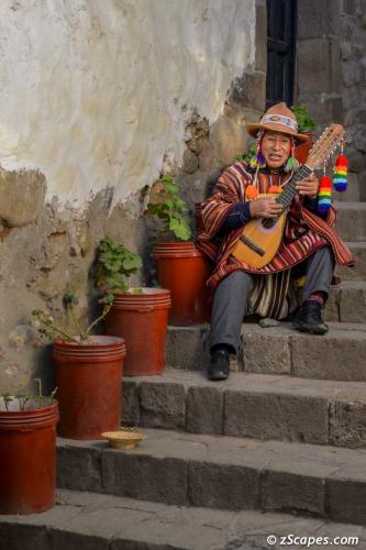 San Bolas musician serenade