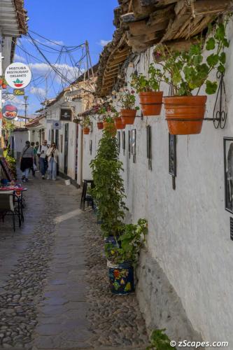 San Bolas walkway